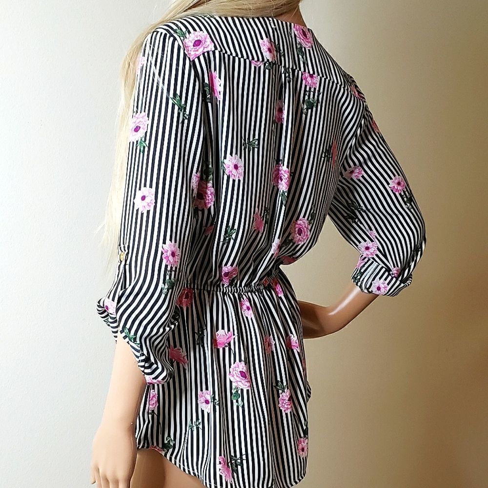 Justify Striped Floral Rose Pattern Long-Sleeve Tunic - Picture 4 of 12